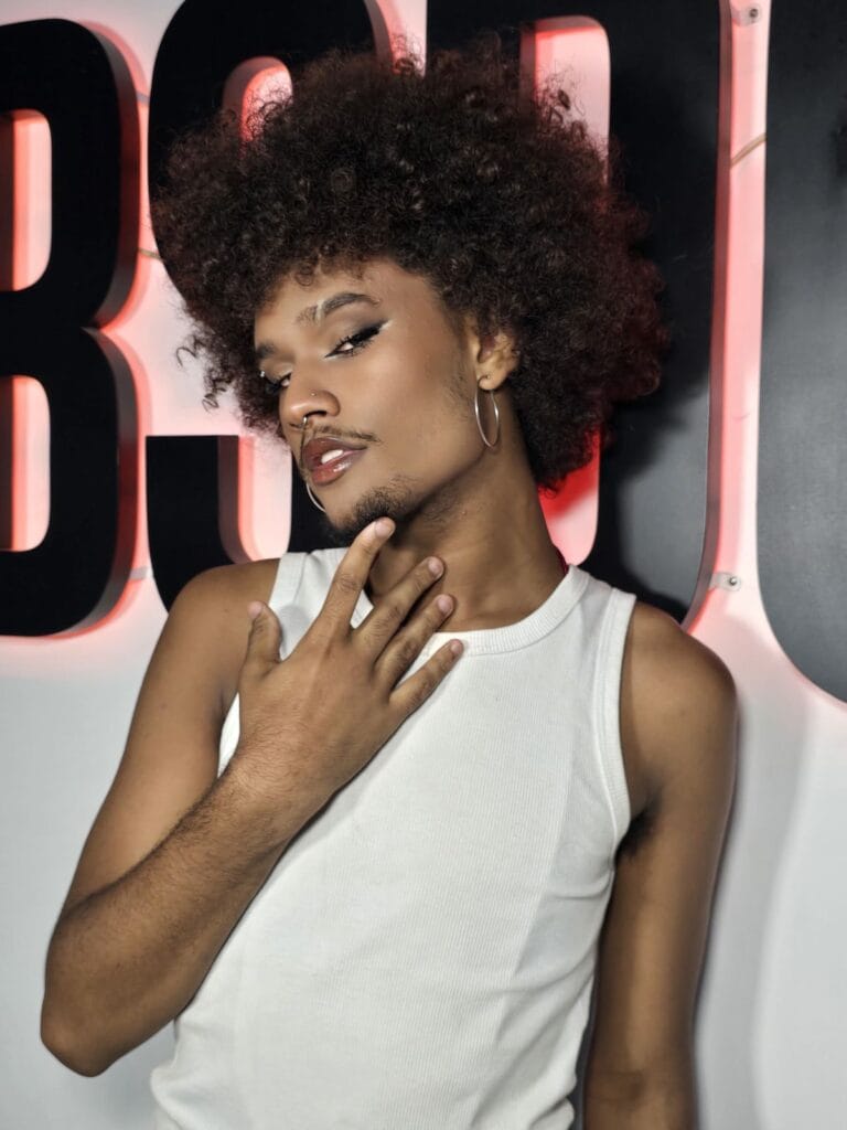 aluna de automaquiagem scarlleth moura. (1)